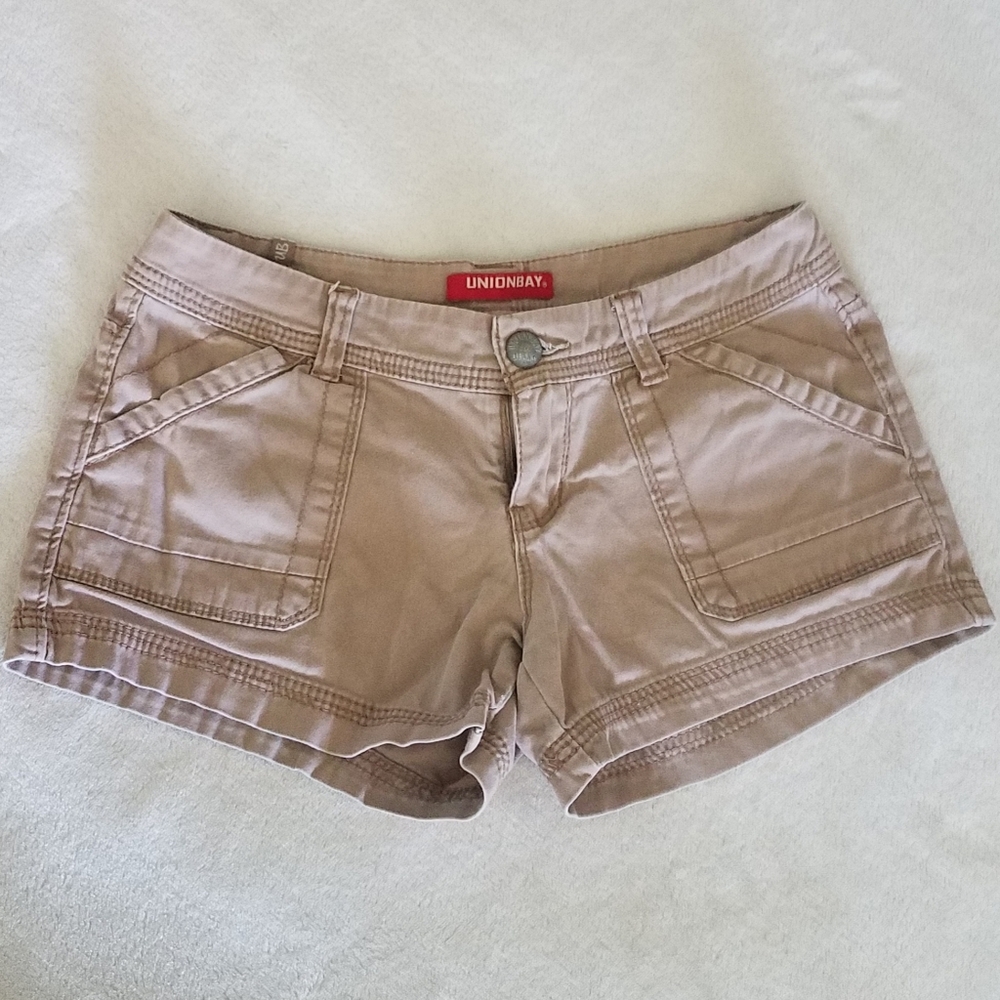 Unionbay khaki shorts